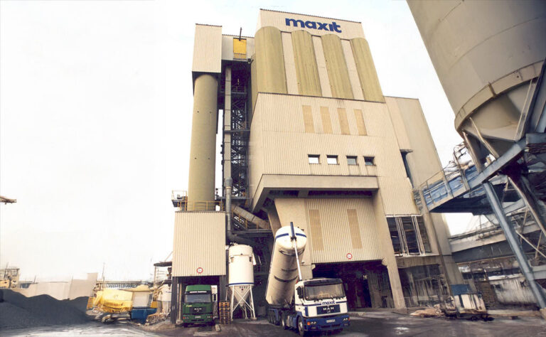 NERAK-Historie-1987-Erste-Foerder-Anlage-Zementwerk-Heidelberg