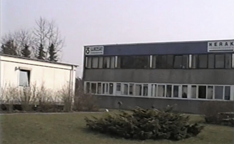 NERAK-Historie-1993-Strategische-Erweiterung-Teiluebernahme-Wiese-768x474-sep